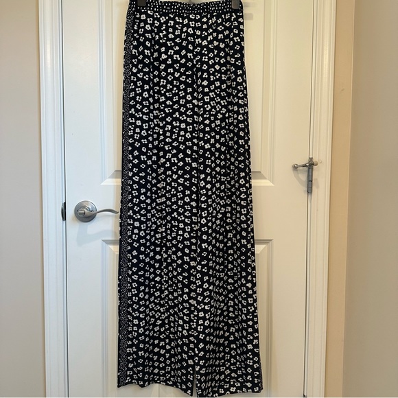 SOLD! on Ebay MaxMara label cut Made in Italy Silk Wide-leg joggers M 165/88A - Picture 6 of 12